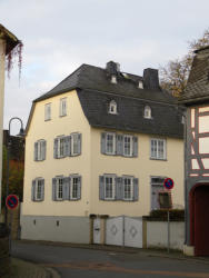 Das evangelische Pfarrhaus.